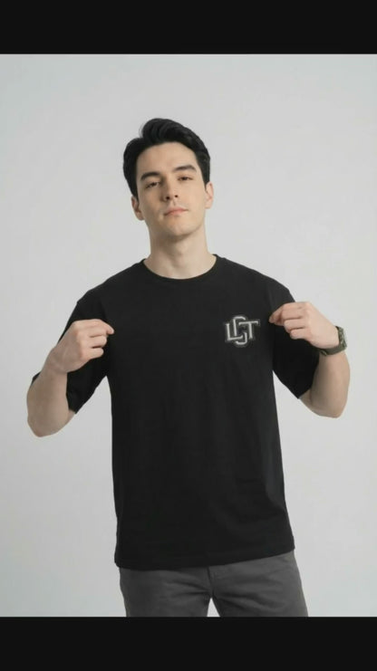 Lucky Clover Threads Men's Streetwear Graphic Tee - Irish Celtic Skull - Premium Cotton